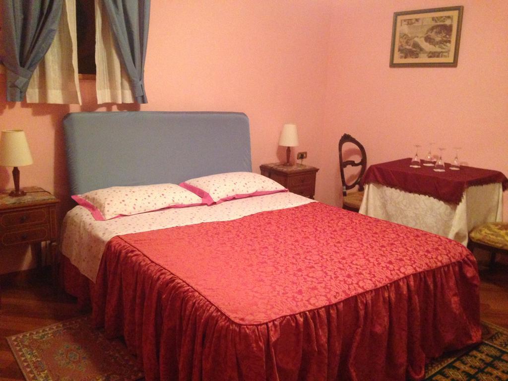 Castello D'Abruzzo Hotell Ripa Teatina Rum bild