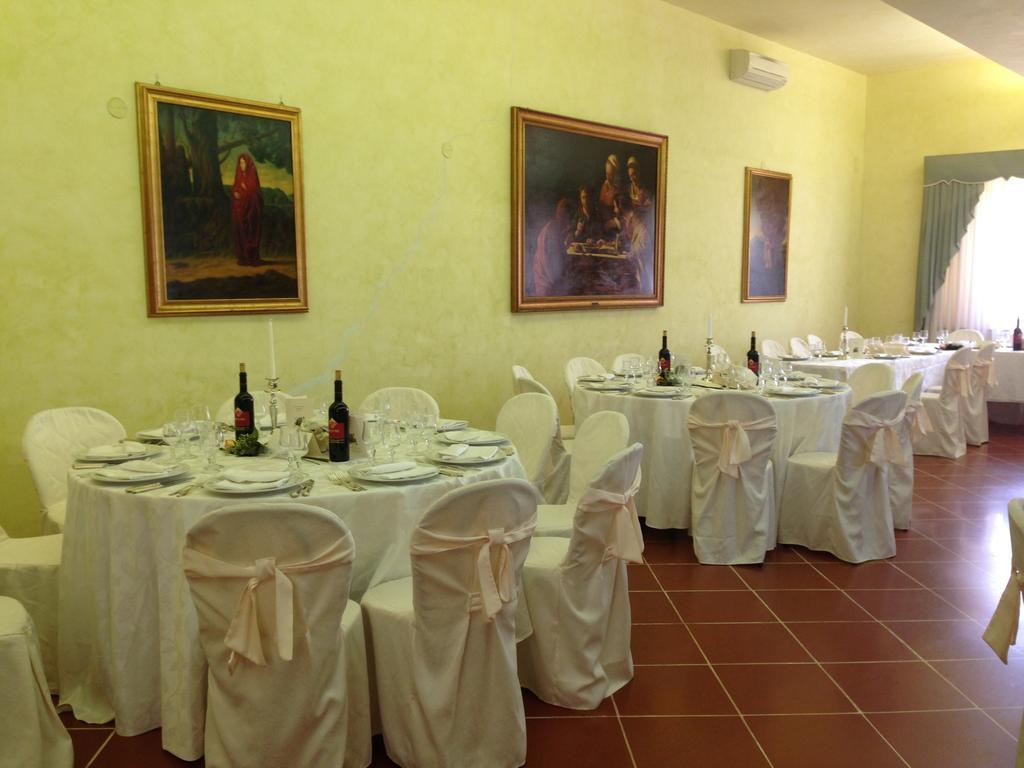 Castello D'Abruzzo Hotell Ripa Teatina Exteriör bild