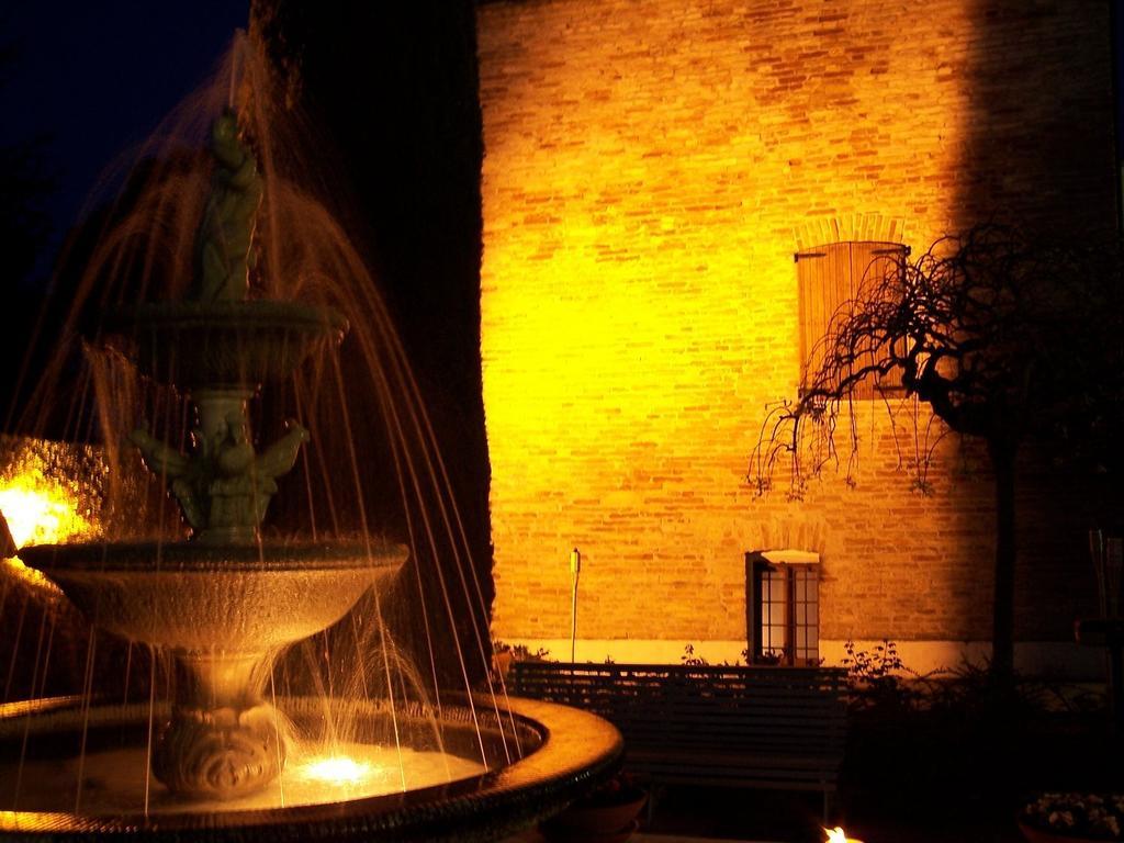 Castello D'Abruzzo Hotell Ripa Teatina Exteriör bild